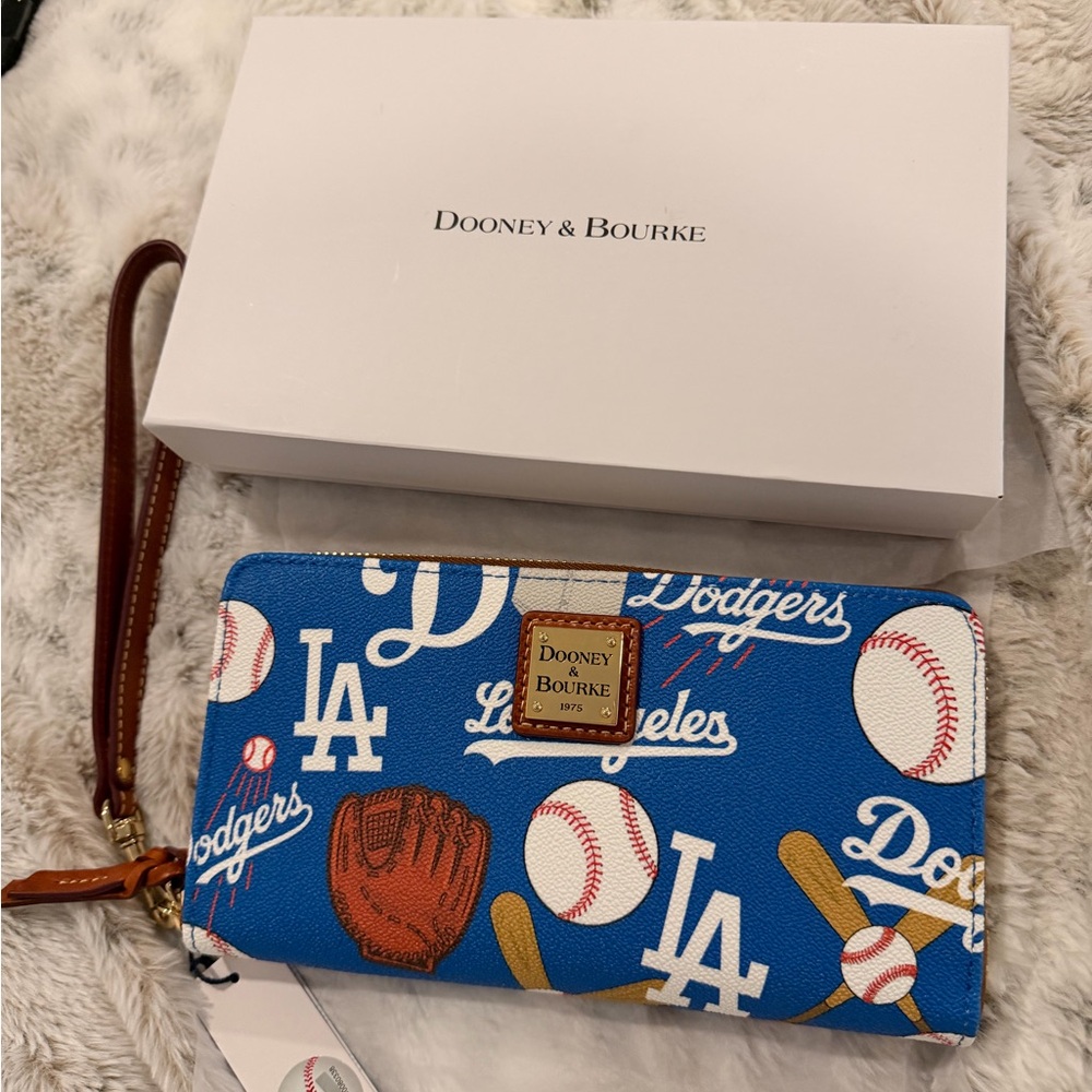 Dooney & Bourke Blue Dodgers Wallet - Picture 3 of 14
